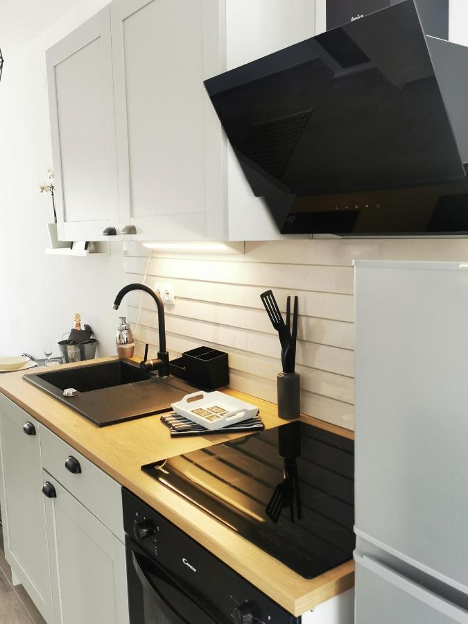 Apartment4Two - Studioapartment วีร์ ภายนอก รูปภาพ